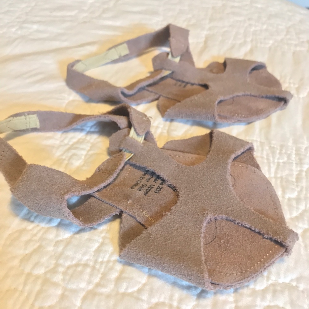 5/25 Last Chance! Modern Dance Sandals - New